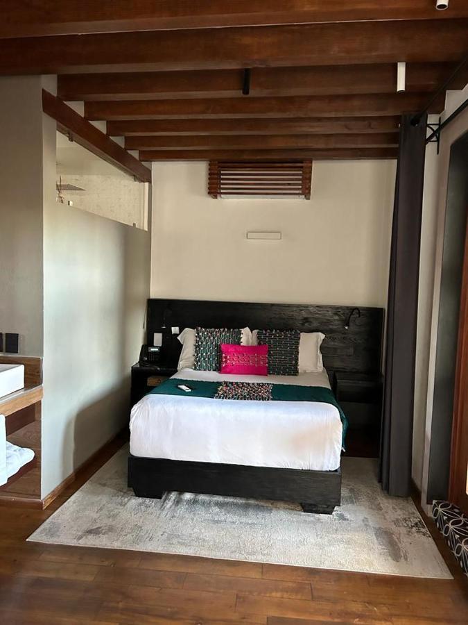 Hotel Boutique Rayon 50 Морелия Екстериор снимка